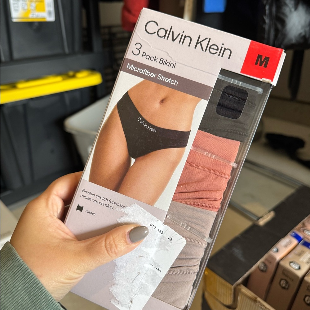 NWT Women’s Calvin Klein 3-Pack Hipster Bikini in Black, Coral, Taupe - Picture 4 of 4